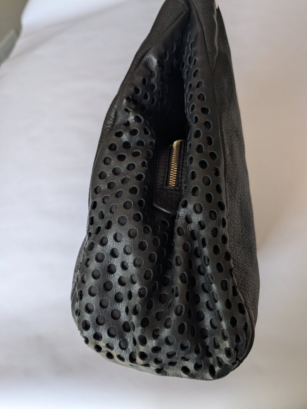 Uterque Large Black Leather Luxury Bag - Picture 7 of 10